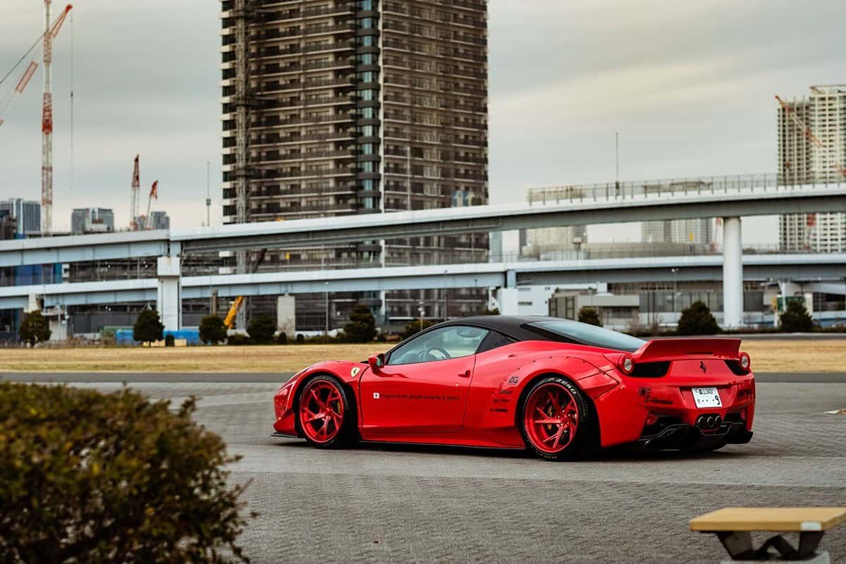 Ferrari 458 on LTS-04